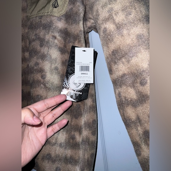 Men’s Volcom sweater size S - Picture 2 of 5